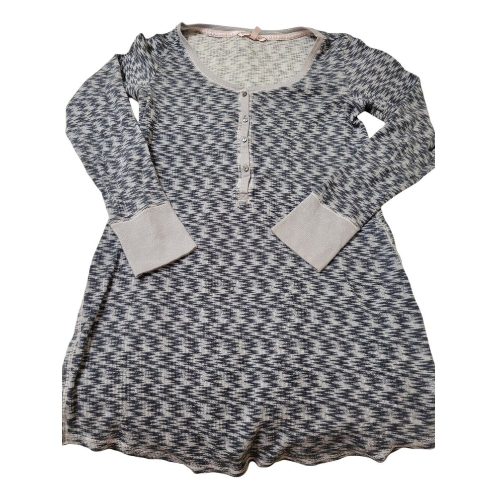 Victoria's Secret Long Sleeve Waffle Knit Henley Sleepshirt-Size M B9